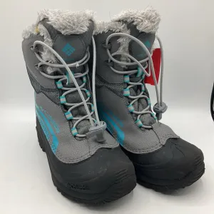 Size 4Y: Columbia Blue/Grey Toggle Strap Snow Boots